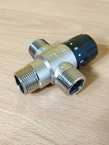 LLAVE TERMOSTATICA 3/4 - VALVULA MEZCLADORA - TERMOTANQUE SOLAR